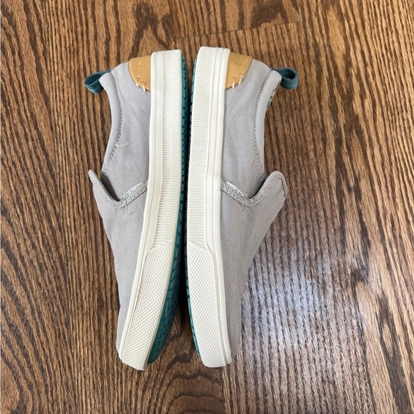 W7.5 Toms slip on shoes - Picture 7 of 8